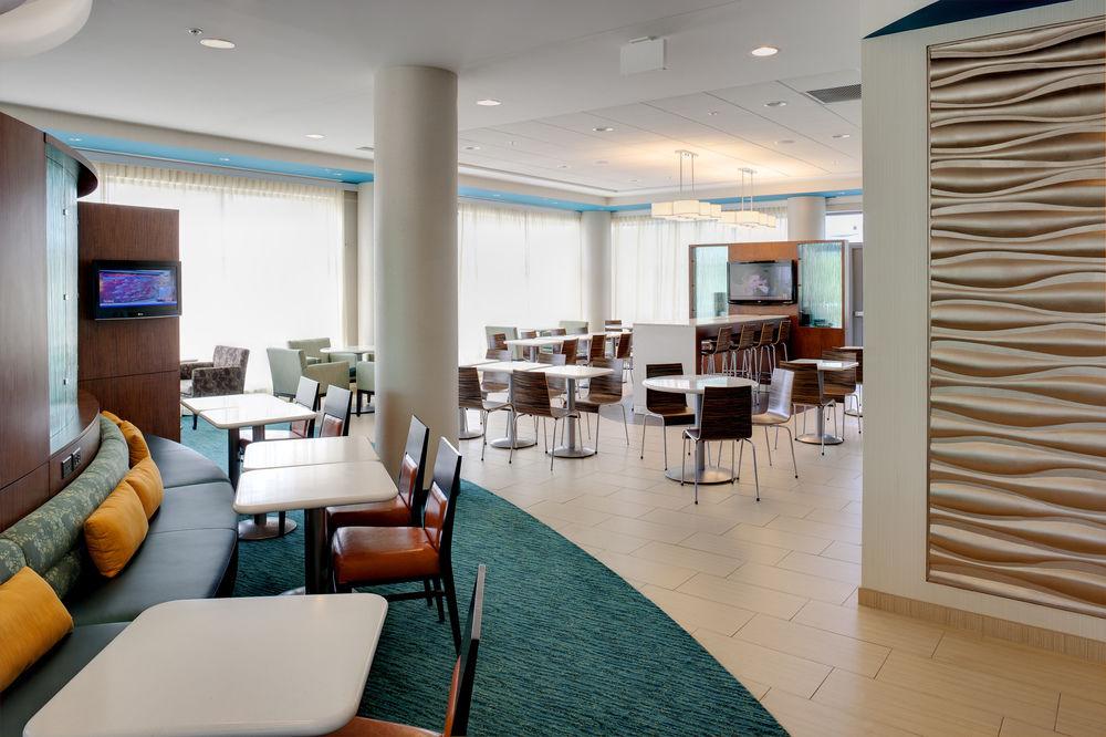 Springhill Suites Alexandria Southwest Exterior photo