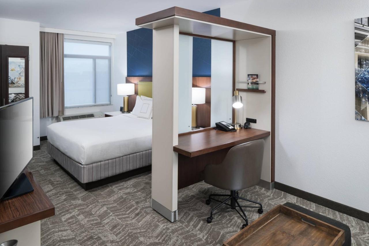 Springhill Suites Alexandria Southwest Exterior photo